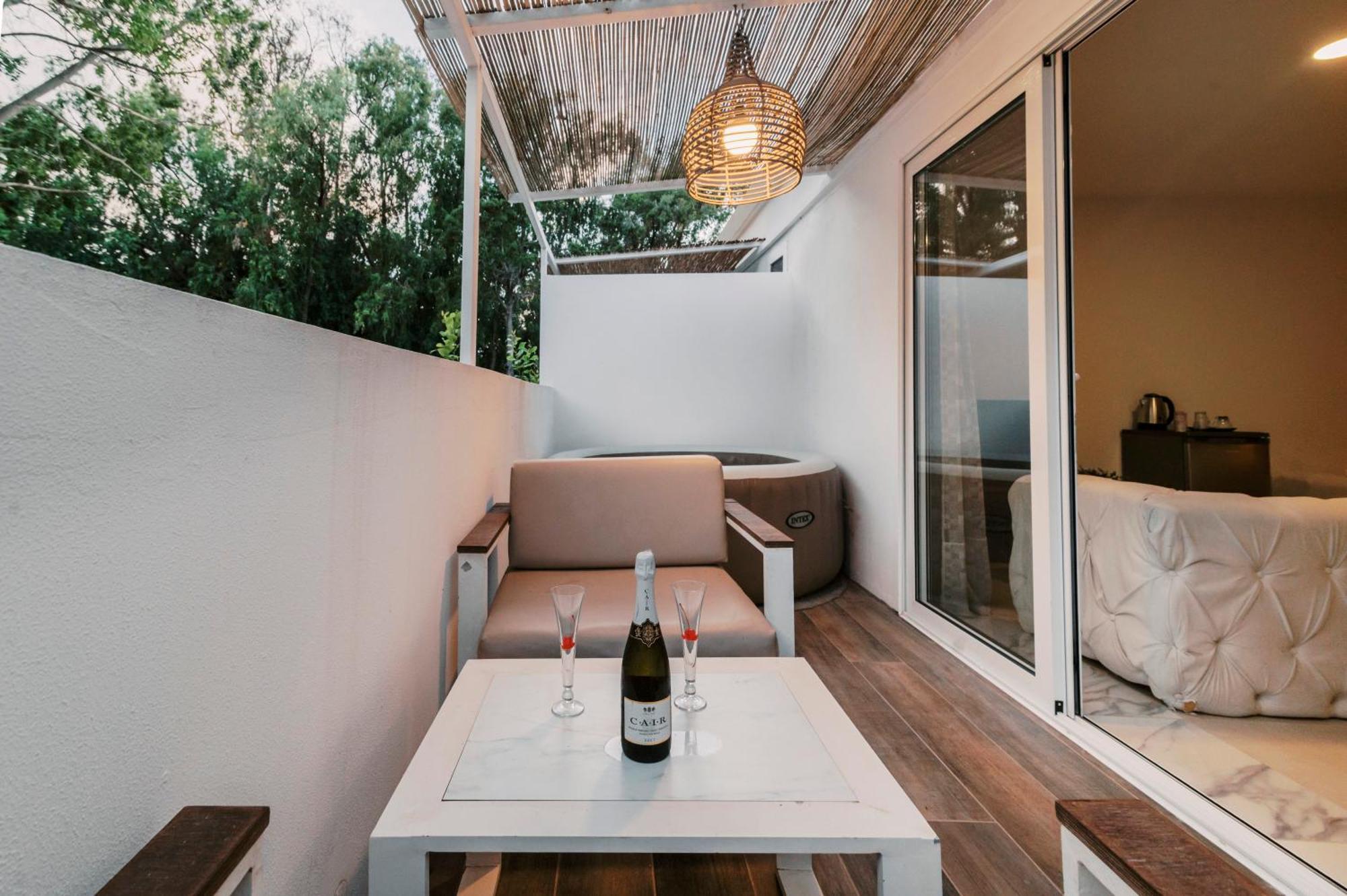Bamboo Suites Hotel Ialysos  Dış mekan fotoğraf