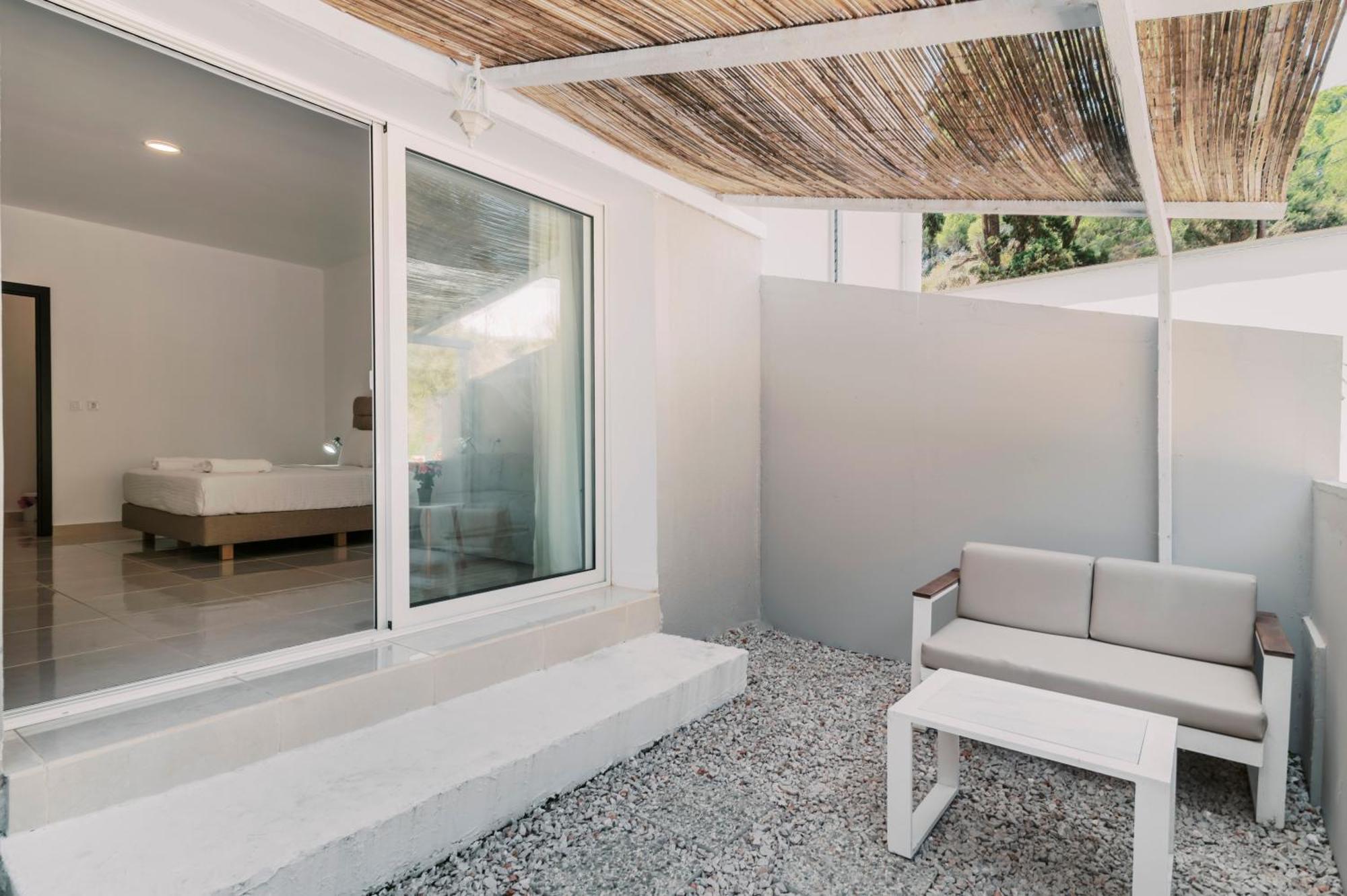 Bamboo Suites Hotel Ialysos  Dış mekan fotoğraf