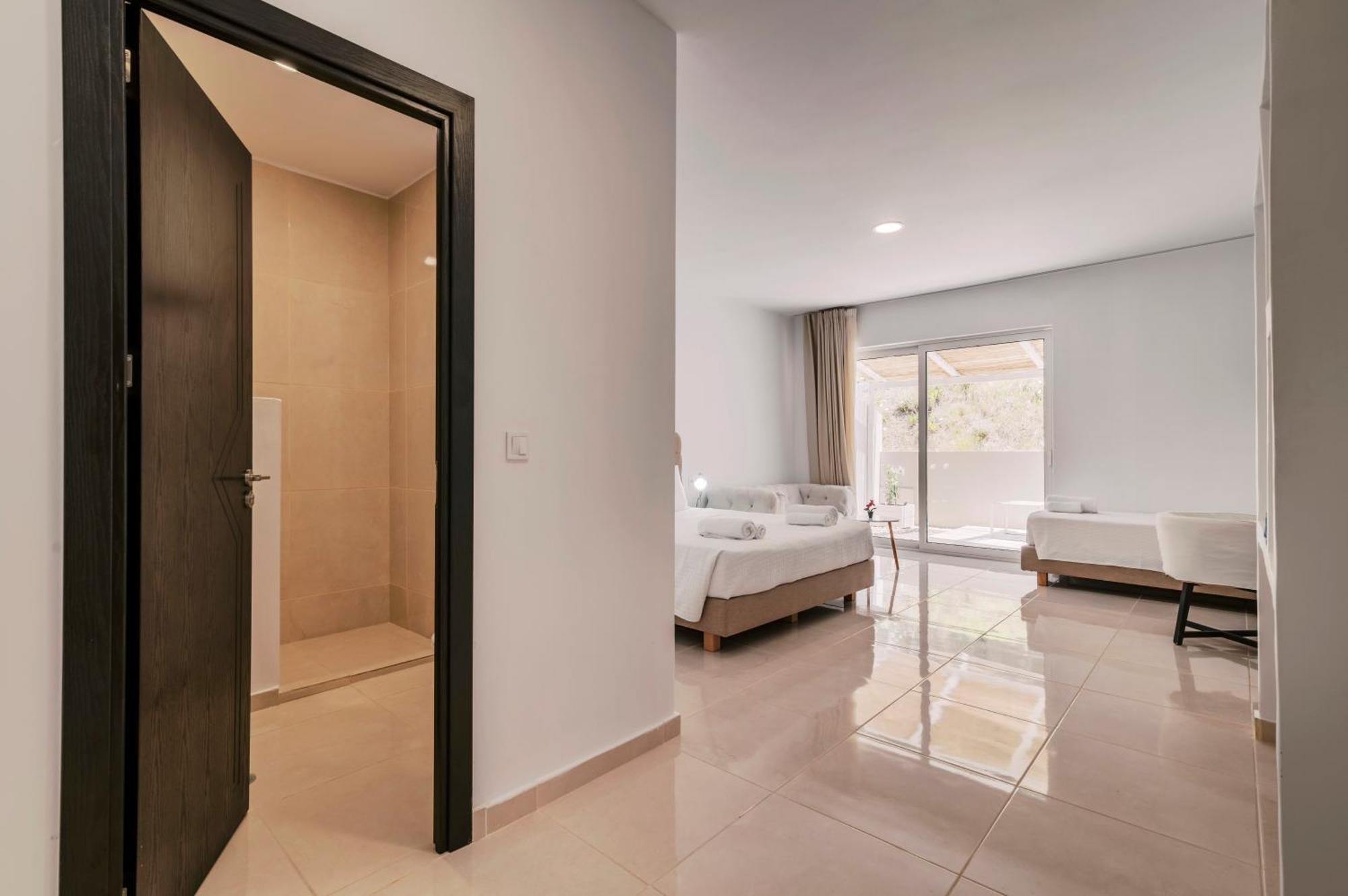 Bamboo Suites Hotel Ialysos  Dış mekan fotoğraf