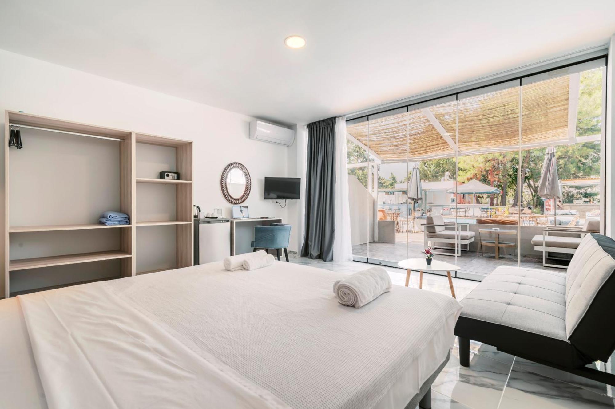 Bamboo Suites Hotel Ialysos  Dış mekan fotoğraf